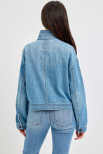 Load image into Gallery viewer, Pocket Detail Jean Jacket
