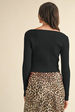 Load image into Gallery viewer, Pointed Hem Ribbed Sweater
