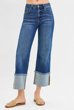 Load image into Gallery viewer, Mid Rise Crop Cuff Jean

