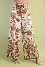Load image into Gallery viewer, Almond Mix Palazzo Pants
