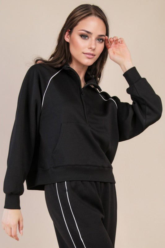 Black Piping Lounge Set