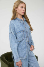 Load image into Gallery viewer, Button Down Chambray
