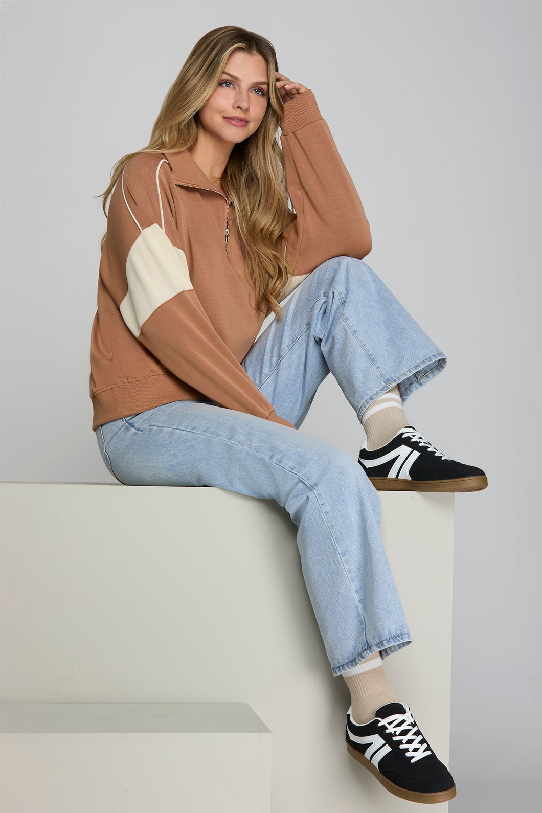 Cinnamon Block Pullover