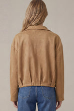 Load image into Gallery viewer, Camel Suede Jacket
