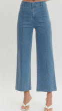 Load image into Gallery viewer, Front Seam Denim
