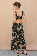 Load image into Gallery viewer, Black Print Dress
