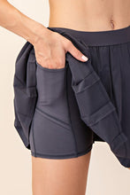 Load image into Gallery viewer, Black Pleated Skort
