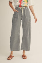 Load image into Gallery viewer, Black Stripe Barrel Jeans
